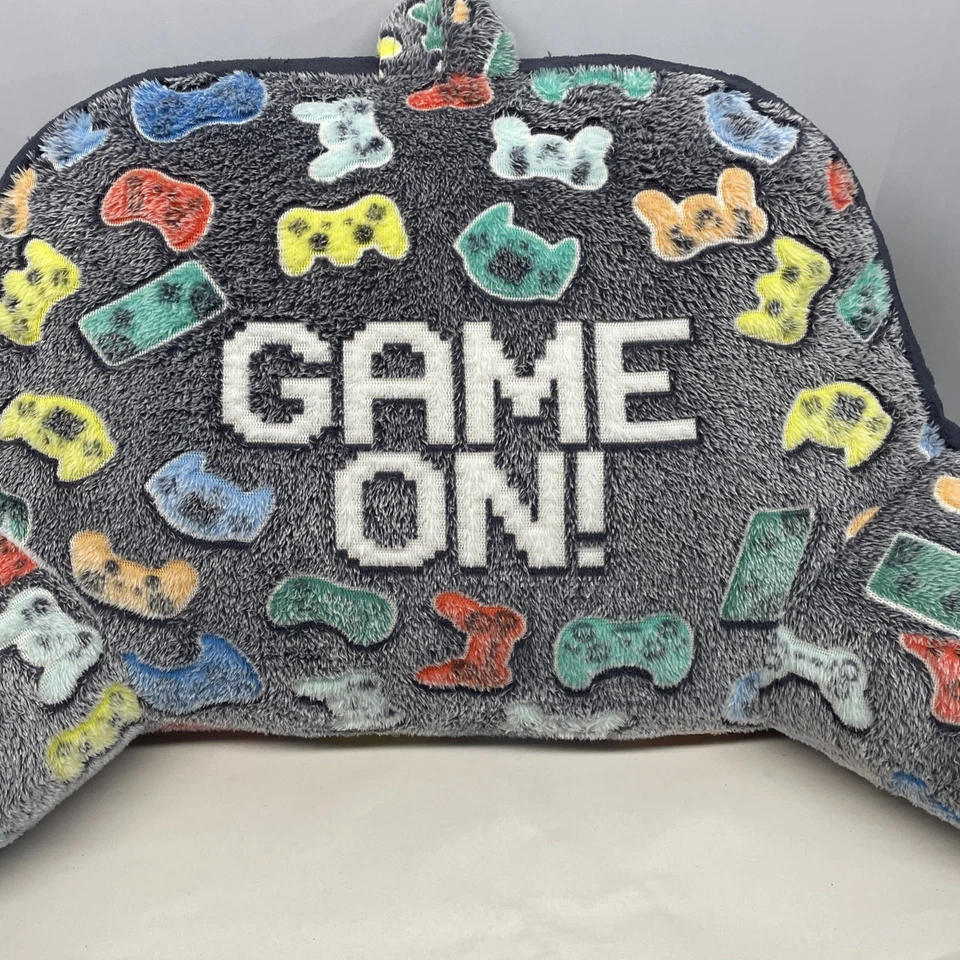 Almohada de respaldo GAME ON de felpa para lectura / TV de The Big One Kohl's Foto 3 de 4