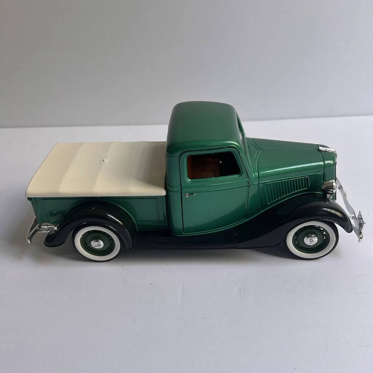 Ford Taunus pick up remorque Solido - Collection