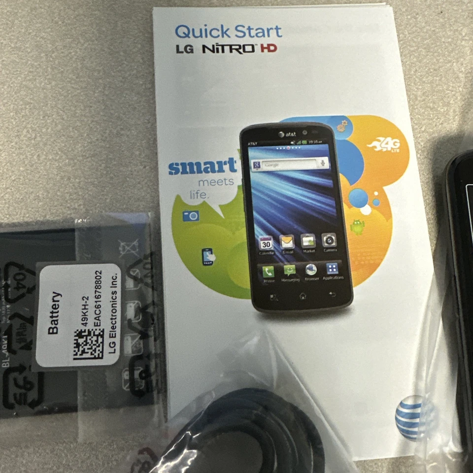 LG Nitro HD P930 AT&T Negro 0418-04M.  Nuevo Foto 4 de 4