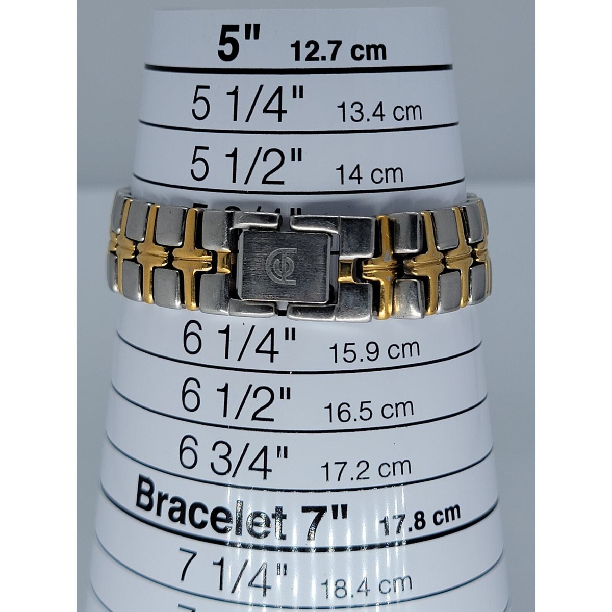 Aries Gold Quartz Swiss Watch - Elegant Timepiece with Gold  display picture 2
