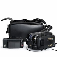 JVC GR-AXM10U Compact VHS Camcorder 18x Bundle Tested Works