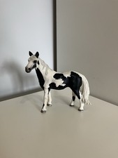 Retired Schleich Standing Black & White Pinto Mare Horse Figurine 2010 #13696