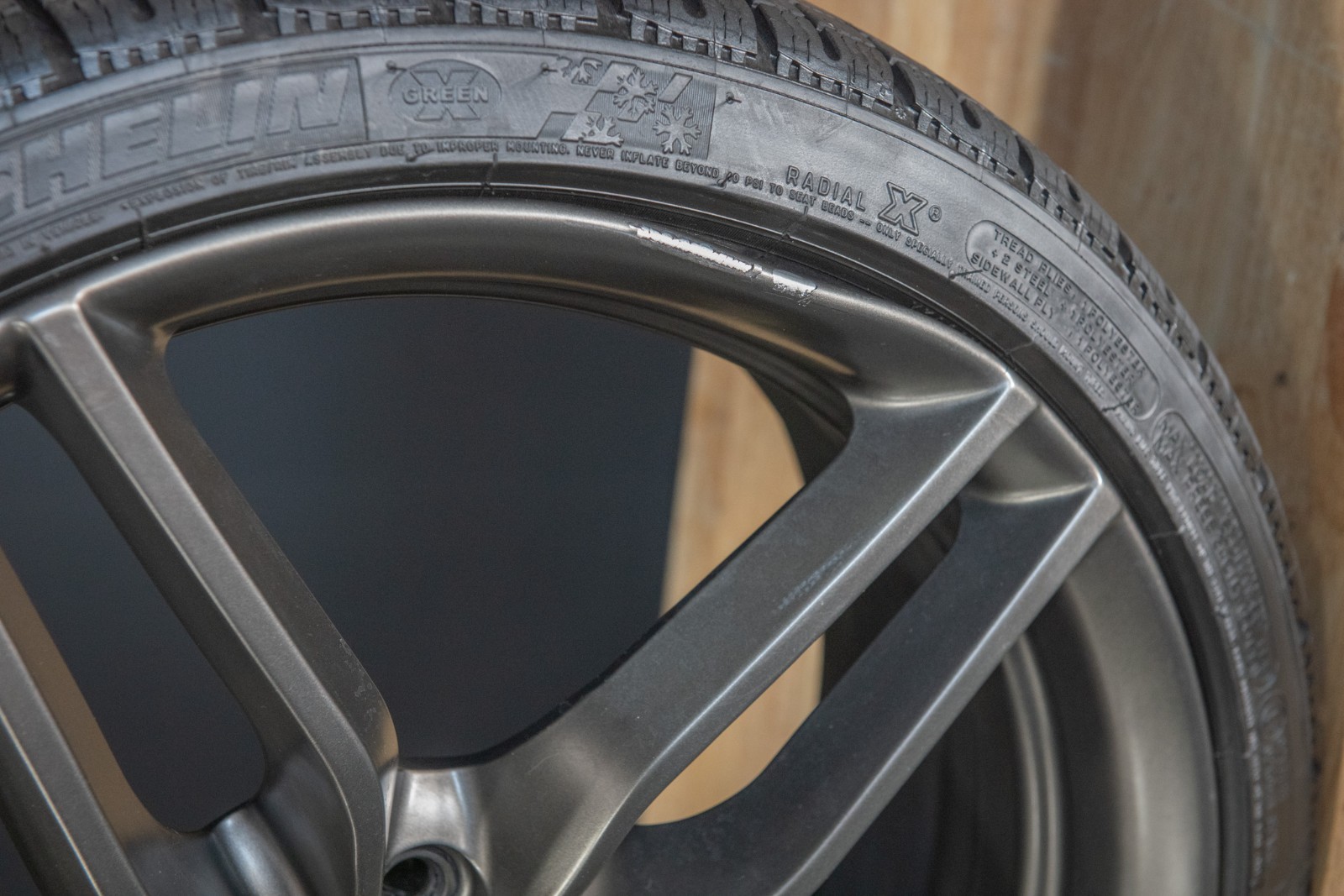 Ferrari GTC4Lusso Wheel
