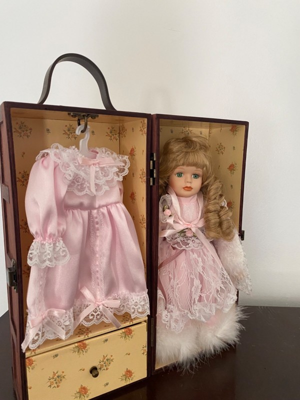80’s Cracker Barrel Victorian Porcelain Doll Pink Blonde Curly Hair Collectible