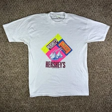 Vintage Hershey’s Chocolate Kisses Reese’s Shirt Size L Made In USA 