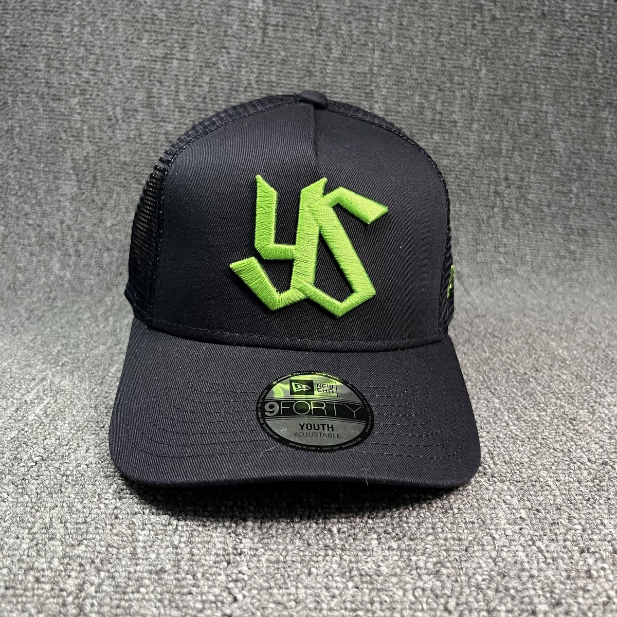 New Era Yakult Swallows Trucker Snapback Black 9FORTY Hat