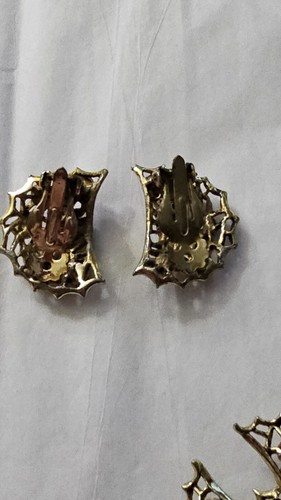 RARA BELLA CROCE MALTESE ORO PLTD & STRASS SPILLA SPILLA & ORECCHINO CLIP ON - Foto 16 di 16