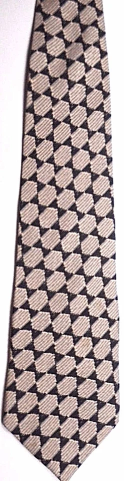 Corbata de seda Guess para hombre 56,5" X 4" negra/gris/latón geométrica Foto 2 de 3