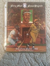 1988 HALL OF FAME ANNUAL PROGRAM AUTOGRAPHED BY WILLIE STARGELL ALONG WITH PASS