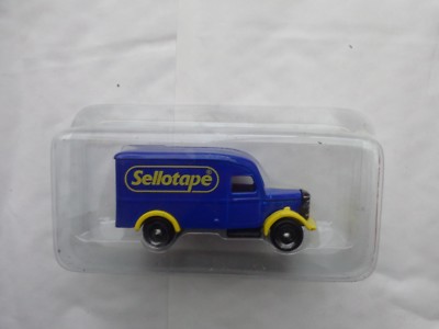 VANGUARDS Days Gone 1/64 Sellotape 1950 Bedford 30CWT Lieferwagen Modell In OVP