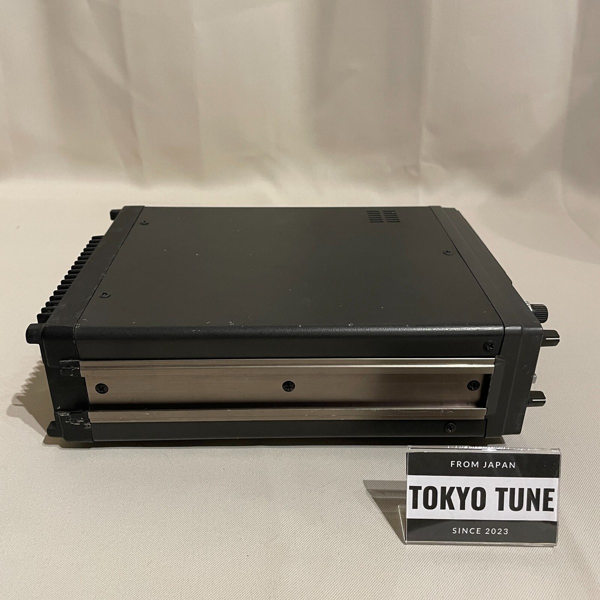 トリオ TRIO UHF ALL MODE TRANSCEIVER TR-9500