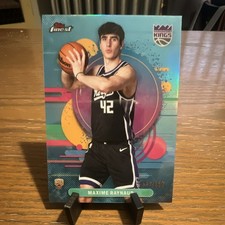 Topps Finest Uncommon Maxime Raynaud Sky Blue Refractor #132 RC /250 Kings