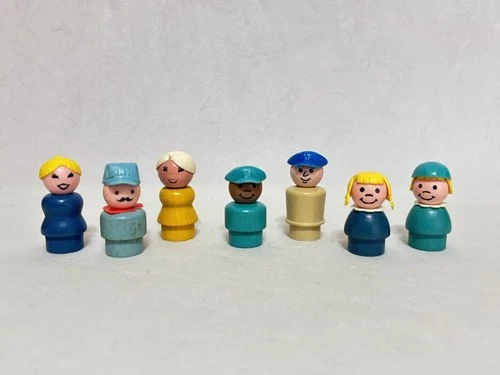 Vintage Fisher-Price Little People Wood Figures Lot Of 7