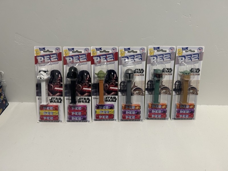 Star Wars Pez Dispensers Stormtrooper, Darth Vader, Yoda, Mandalorian