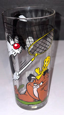 1976 Pepsi Warner Brothers Series Tweety Bird Sylvester Cat Spike Glass Cup