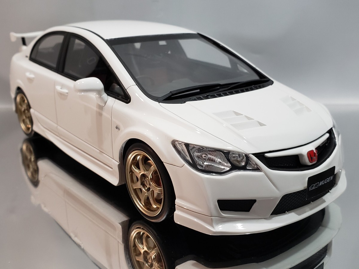 NEW 1:18 JDM Mugen Honda Civic Type R FD2 White Resin Model