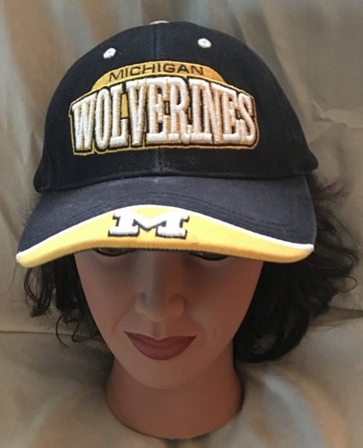 CAPPELLO/CAPPELLO SPORTIVO VINTAGE MICHIGAN WOLVERINES NCAA REGOLABILE - Foto 2 di 8