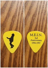Melissa Etheridge 1996-1997 M.E.I.N. 3rd Anniversary Fan Club Yellow Guitar Pick