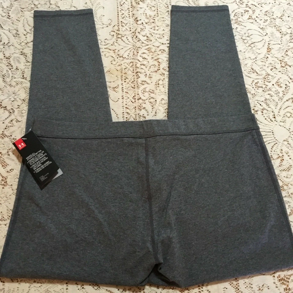 Under Armour Womens Size XXLS Short Leggings Gary - Image 4 of 4