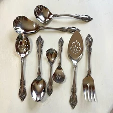 Oneida Brahms Hostess & Serving Pieces (sold separately)