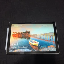 Microsoft Surface Pro 6 1796 Core i5-8250U 1.60GHz 8GB 128GB  windows 10 pro