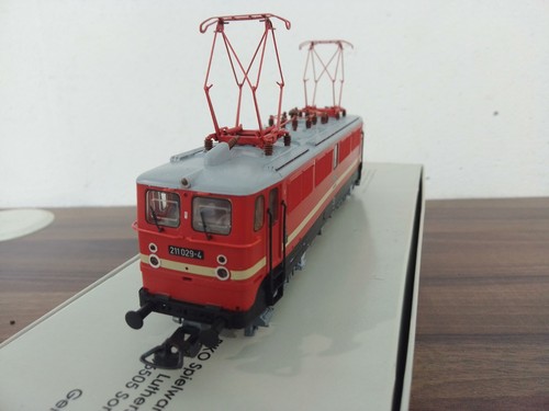 PIKO 51033 E-Lokomotive BR 211 029-4             top             OVP | Condition: Gebraucht