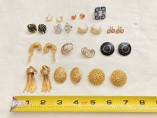 Vintage Unbranded Gold Color Clip On / Pierced Earring Lot 11 Sets