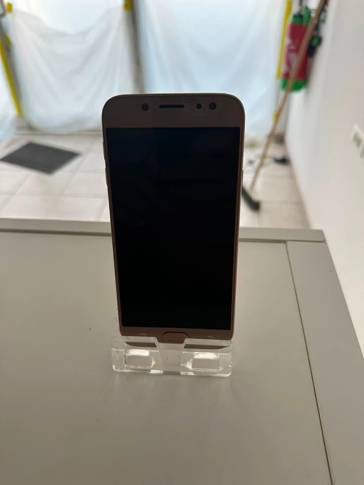 Samsung Galaxy J7 2017 16 Go – Smartphone Android Débloqué - Photo 3/3