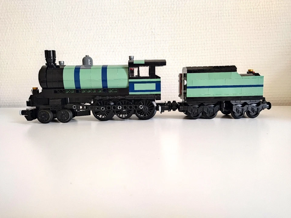 LEGO custom MOC train steam locomotive & tender, with instructions - Photo 2/4