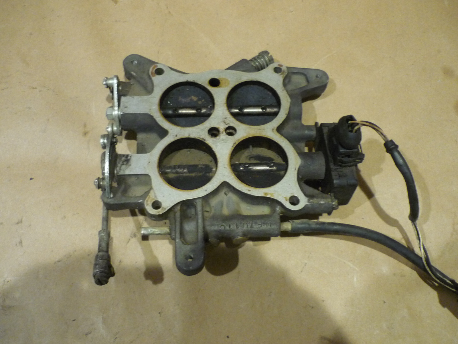 Bentley Mulsane S 1988 Throttle Body Valve -P/N UE70110