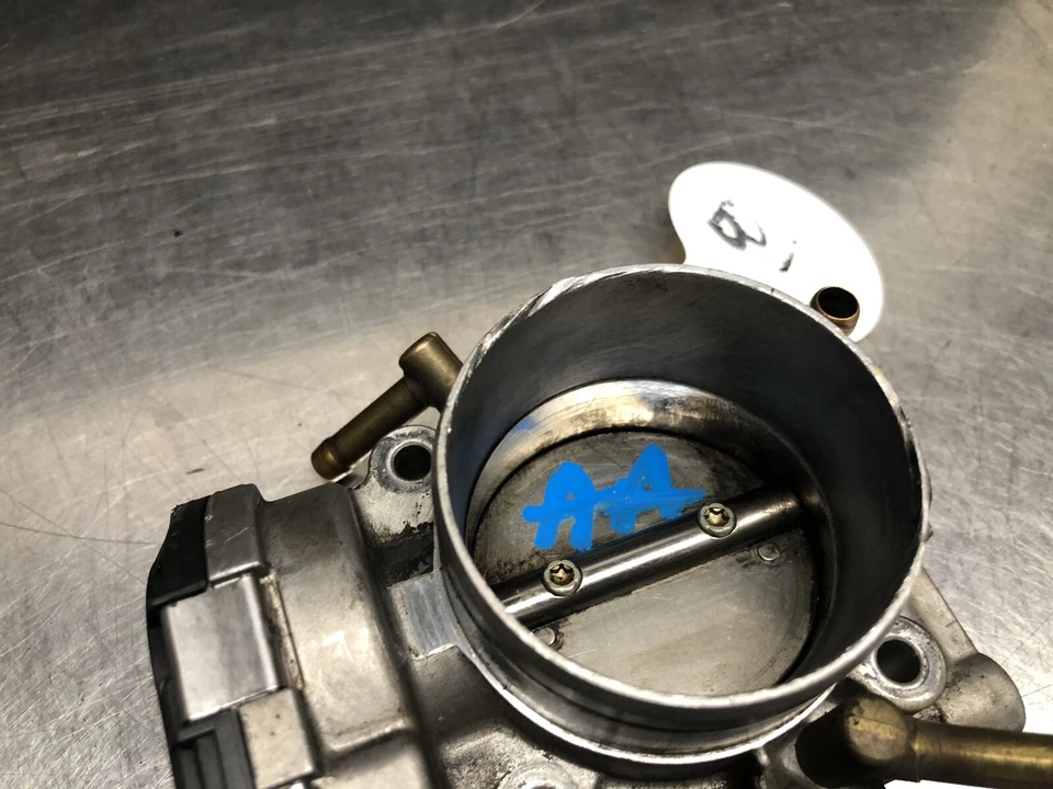 2001-2005 Volkswagen Jetta Golf Beetle 2.0 Throttle Body Valve DBW - Image 3 of 4