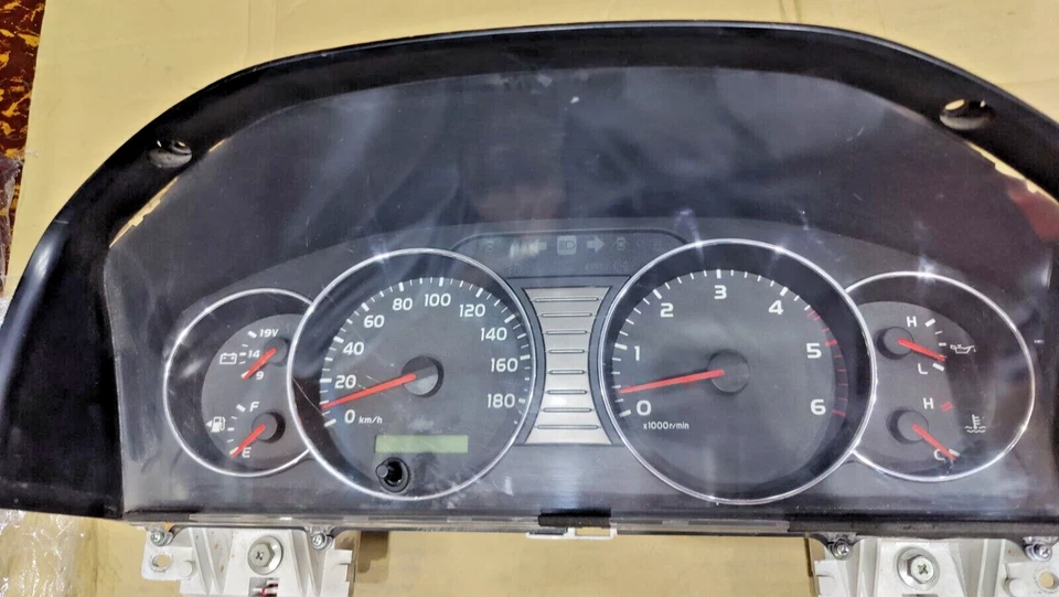 Cuadro de instrumentos velocímetro Toyota Land Cruiser HZJ105 1HZ 2003-05 M/T  Foto 4 de 4