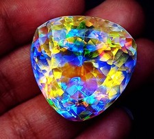 Topazio Mistico Arcobaleno Colore Cubico Taglio Loose Gemma 67.90 KT Certificato