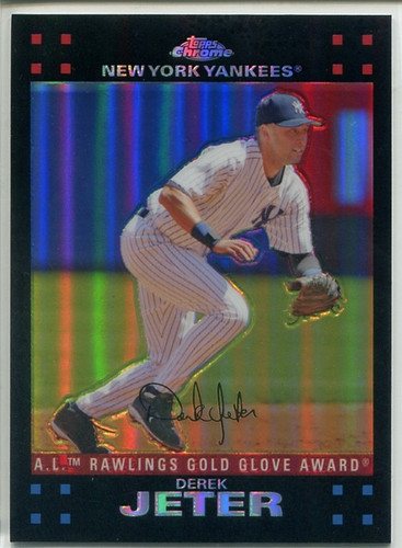 DEREK JETER 2007 TOPPS CHROME - A.L. RAWLINGS GOLD GLOVE AWARD REFRACTOR #260