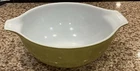 VINTAGE PYREX  CINDERELLA 443 VERDE GREEN MIXING BOWL 2 1/2 QUART