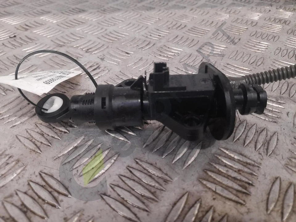 MK2 VOLKSWAGEN TIGUAN Clutch Master Cylinder 5Q2721059HD - Image 3 of 4