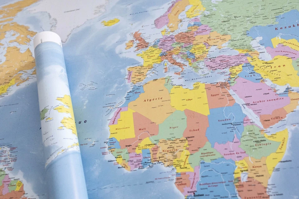 Grande Carte Du Monde En Français, Affiche Murale Avec Laminage, 140 X 100 Cm - Photo 2/4