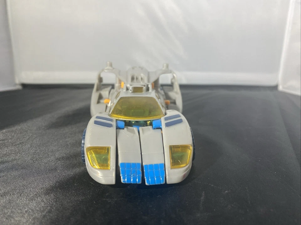 Blurr Incinerator Transformers Armada 2002 Hasbro Action Figure - Image 2 of 4