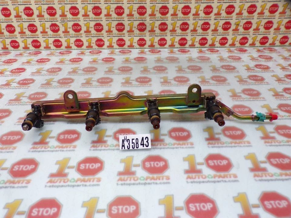 Carril de combustible Honda Element 2003-2011 con juego de inyectores 16450-RAA-A01 OEM Foto 3 de 4