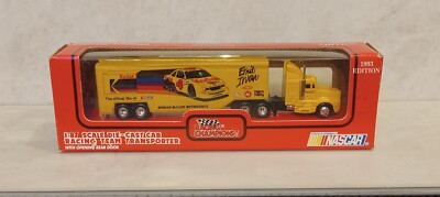 Racing Champions 1993 Edition NASCAR Team Racing Team Transporter Kodak Irvan