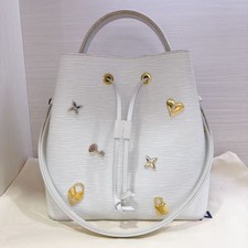 Louis Vuitton NéoNoé Valentine Limited Whit...