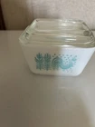 Pyrex Refrigerator Dish Amish Butterprint 1.5 Pint