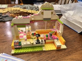 LEGO Friends: Heartlake Juice Bar (41035)