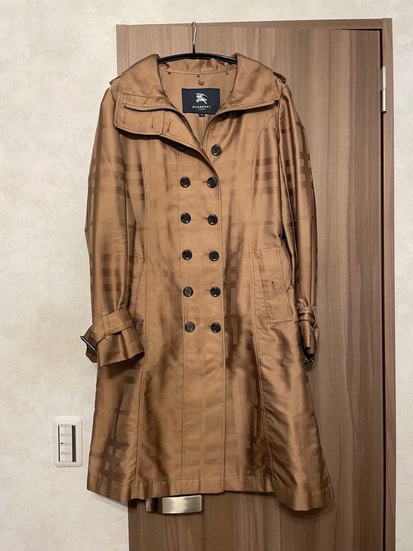 Burberry  Summer Sale  LONDON Coat with Liner Nova Check thumbnail 2