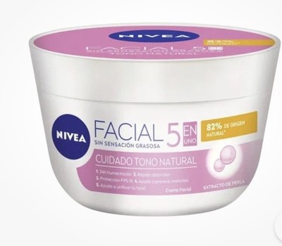 Nivea Face Moisturizing Cream SPF 15 200ml / 6.7 oz Cuidado Aclarado Natural New