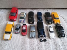 Lotto 13 Macchinine Taxi Auto Da Corsa 1:43 1:57 Per Ricambi