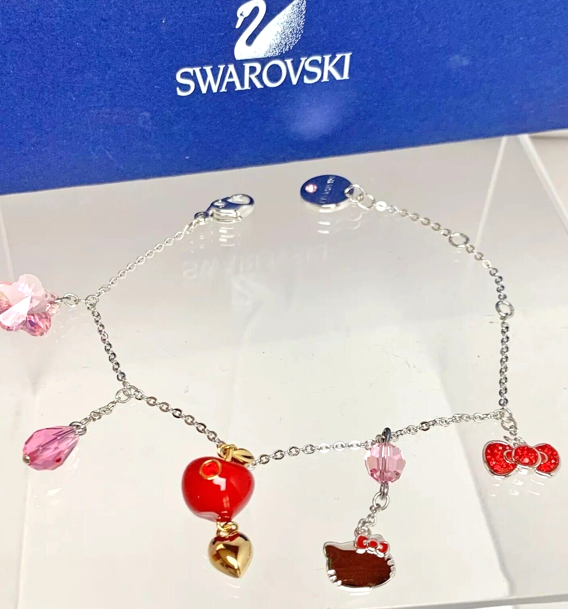 Swarovski Hello Kitty Bracelet 5 Charms Apple Bow Hello kitty 