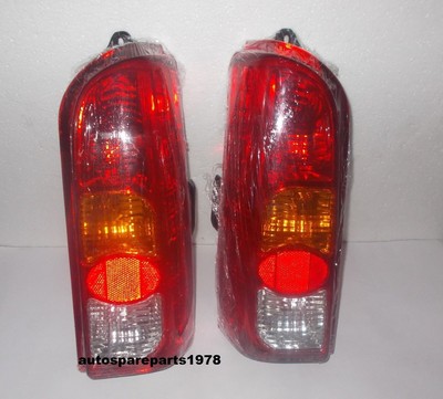 SUZUKI BRAKE TAIL LIGHT / REAR LAMP LEFT & RIGHT SUPER CARRY HOLDEN SCURRY VAN