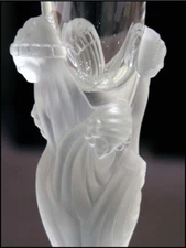 NICE CRYSTAL CHAMPAGNE FLUTE " MAJESTIC " by ROMAIN DE TIRTOFF " ERTÉ " 30,5 cm