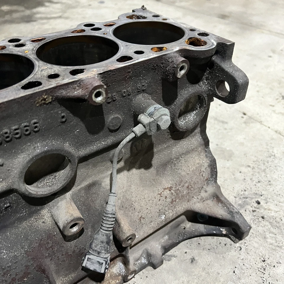 92-95 BMW E36 E34 M50TUB25 VANOS Bloque motor desnudo M50TU 325i 525i Foto 3 de 4